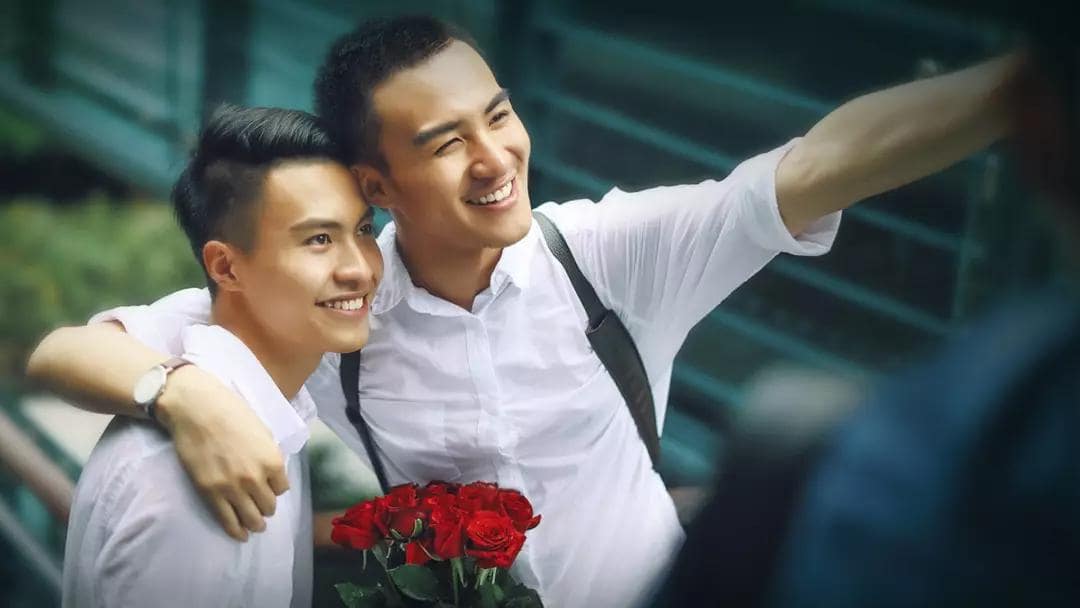 因为AI，Blued成为垂直社交产品里“不一样的烟火”